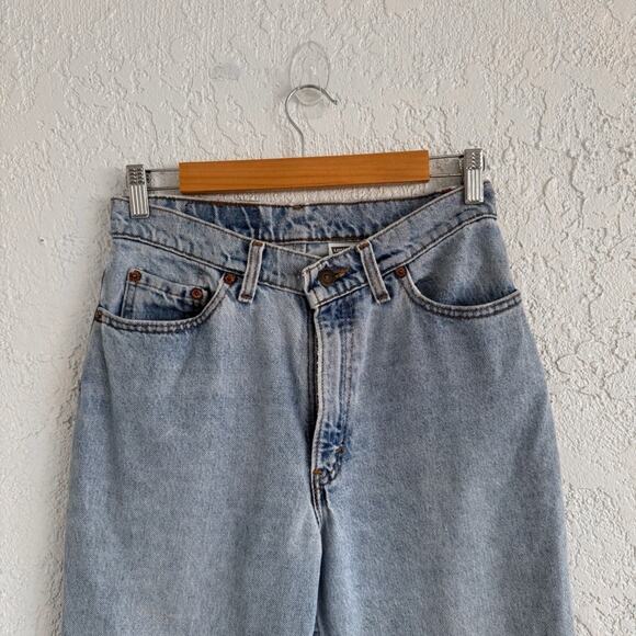 Vintage Levi’s 550 Jeans - Picture 3 of 7